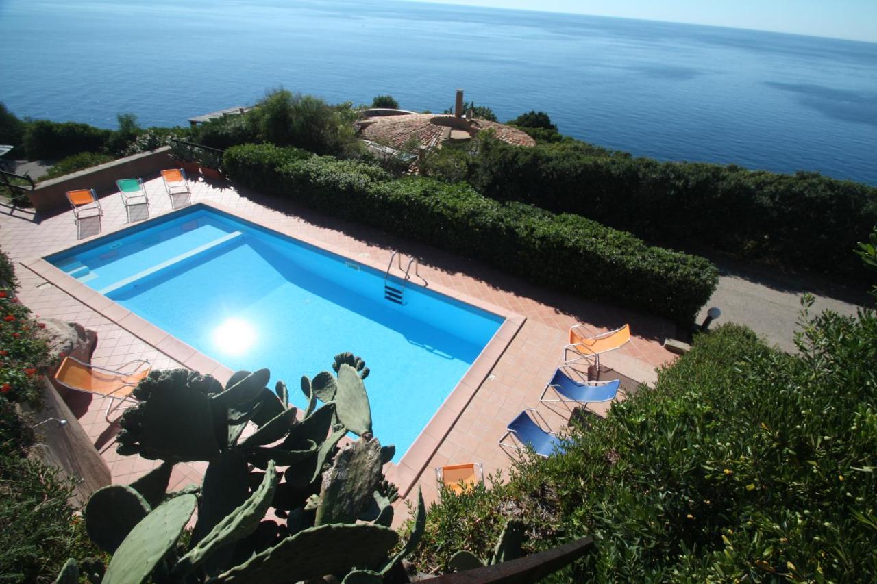 Villino Lu Ciuoni With Nice Sea View Costa Paradiso Kültér fotó
